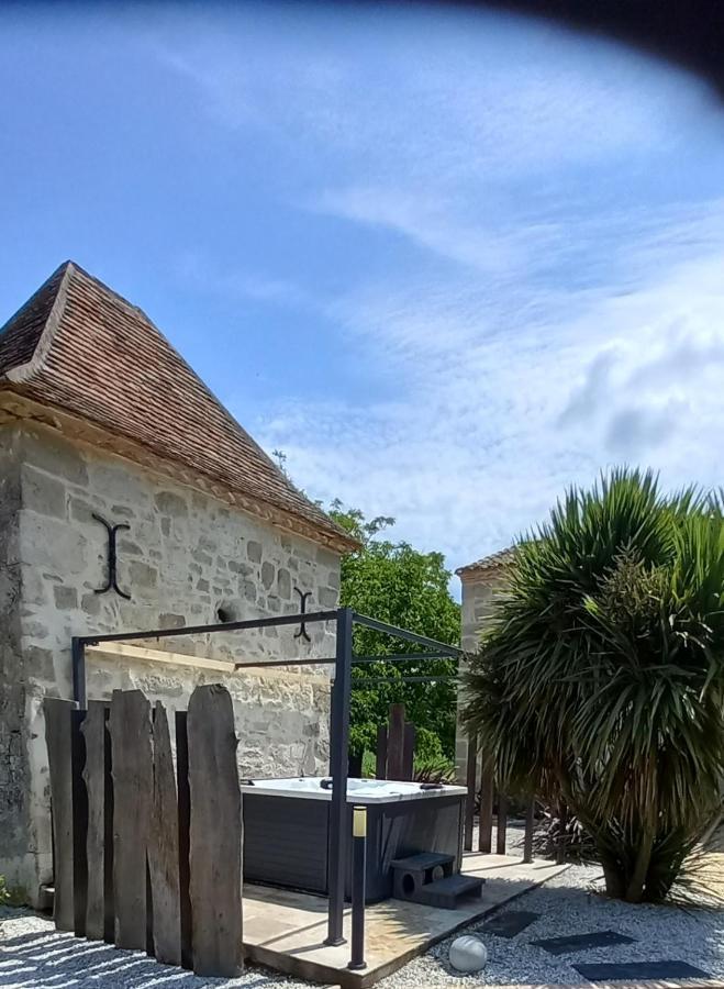 L'Atelier D'Andre Bed and Breakfast Monbahus Buitenkant foto